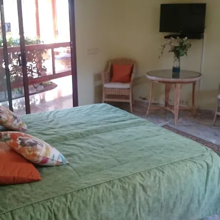 Mit Privatpool Fuer 6 Personen Ca, 270 M Sup2 In El Chaparral, Gran Canaria Suedkueste Gran Canaria Vakantiehuis *