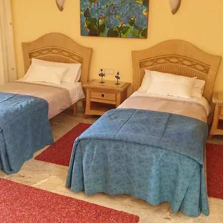 Vakantiehuis Mit Privatpool Fuer 6 Personen Ca, 270 M Sup2 In El Chaparral, Gran Canaria Suedkueste Gran Canaria